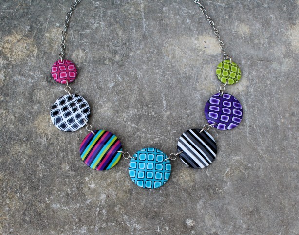 Collier Pastilles multicolores