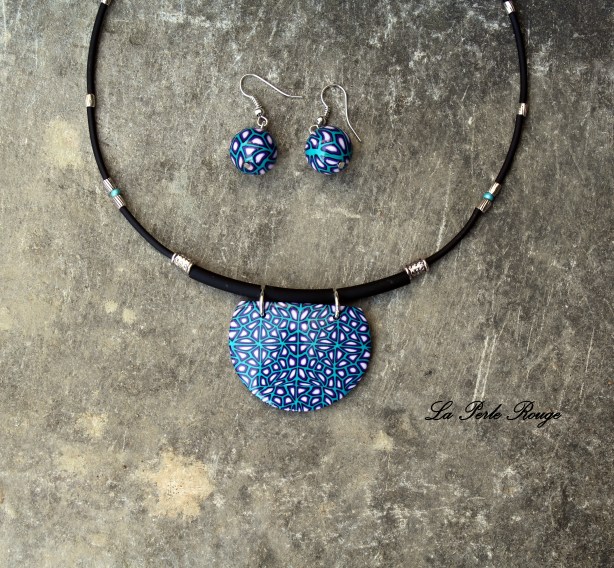 Parure turquoise et violette